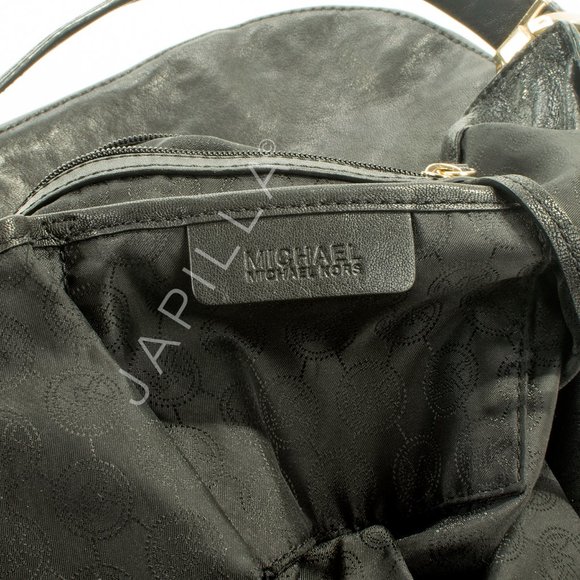 MICHAEL KORS LARGE BLACK SMOOTH LEATHER ZIPPER SATCHEL - Picture 12 of 12